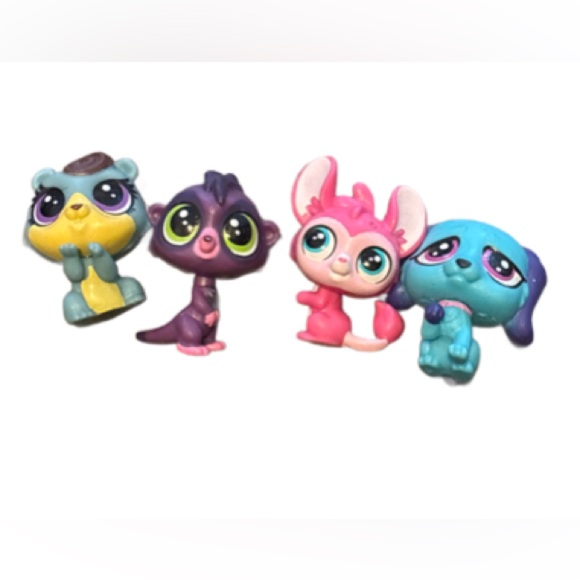 Copy - LPS 4 Assorted Cute Characters - Picture 5 of 13